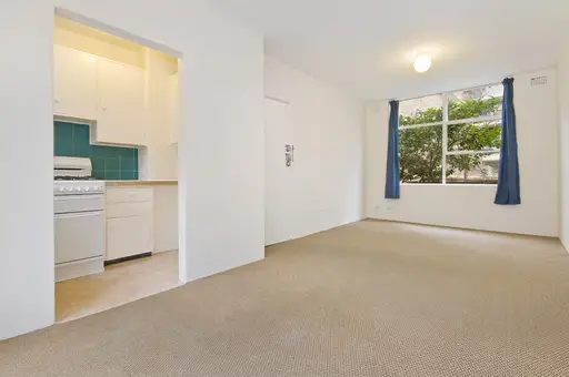 1/3 Help Street, Chatswood Sold by Shead Property