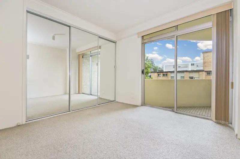 25/25 Johnson Street, Chatswood Sold by Shead Property - image 1