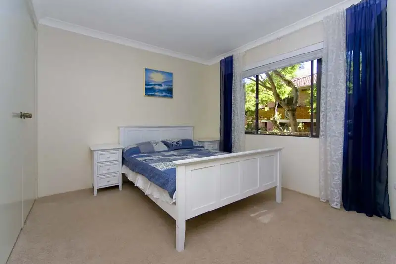 2/6 Benton Avenue, Artarmon Sold by Shead Property - image 1