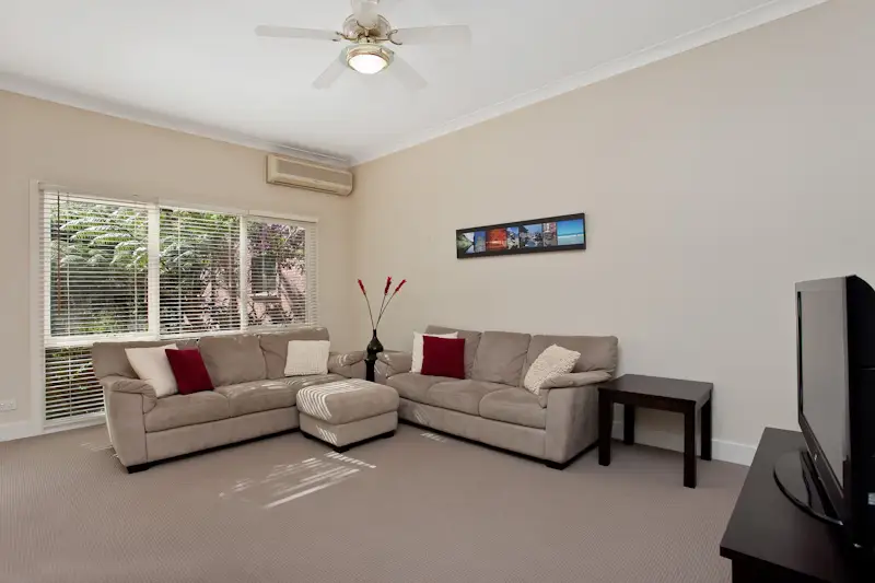 9 De Villiers Avenue, Chatswood Sold by Shead Property - image 1