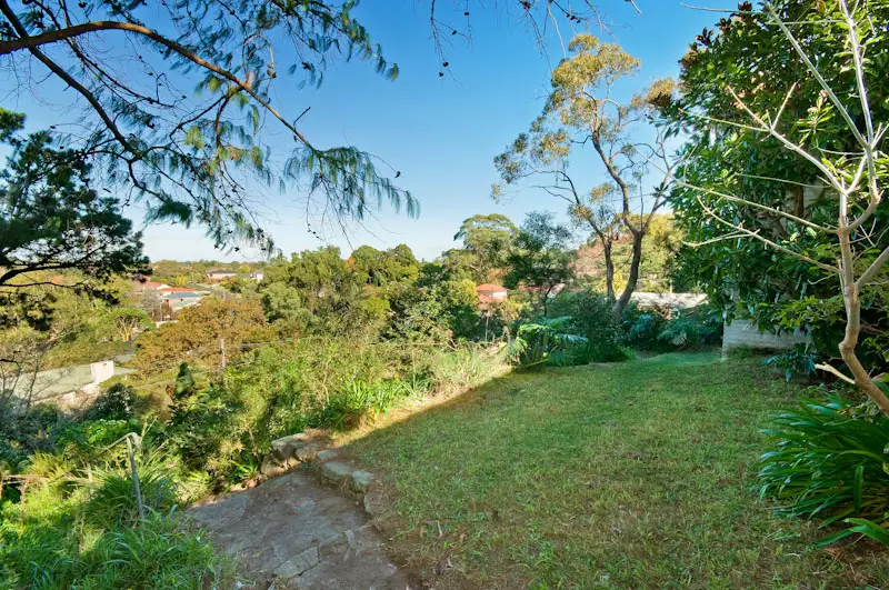 7 Cawarrah Road, Middle Cove Sold by Shead Property - image 1