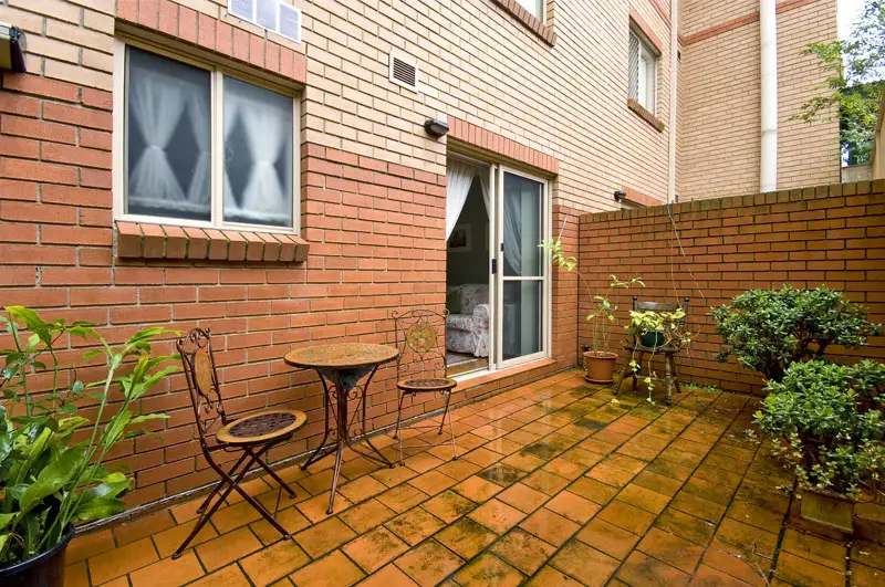 2/2 Wilson Street, Chatswood Sold by Shead Property - image 1