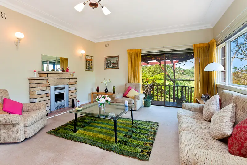 28 Morotai Crescent, Castlecrag Sold by Shead Property - image 1