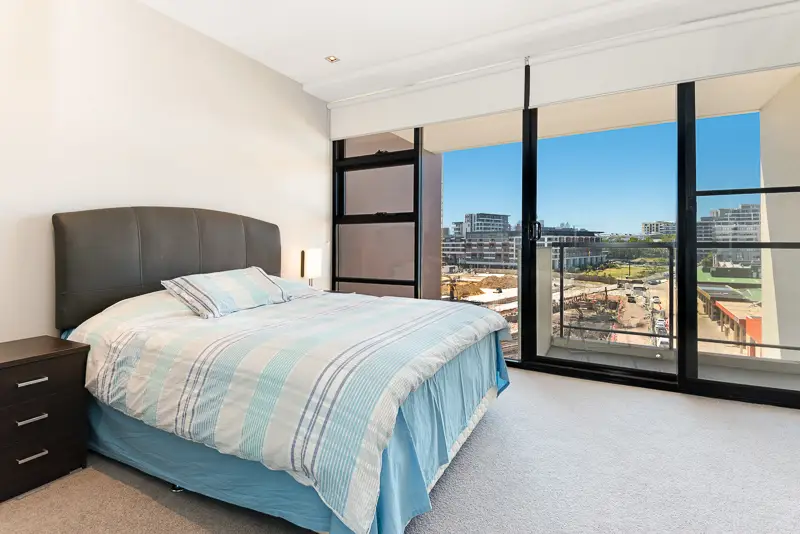 1716/1 Grandstand Parade, Zetland Sold by Shead Property - image 1