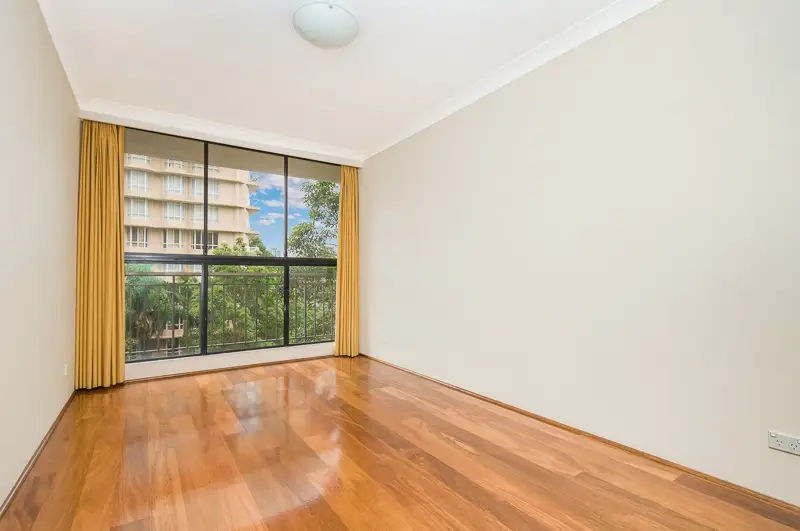 13/2 Francis Road, Artarmon Sold by Shead Property - image 1