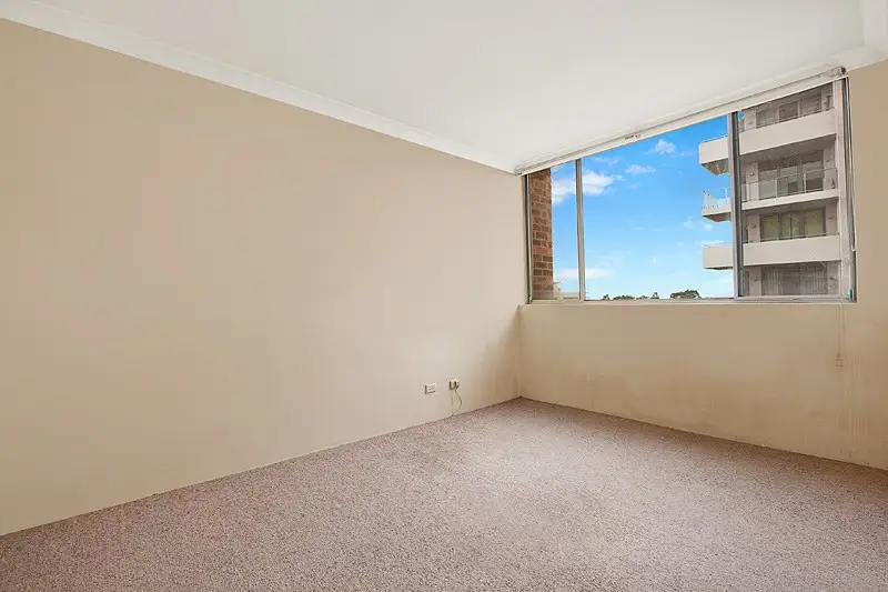 22/96 Albert Avenue, Chatswood Sold by Shead Property - image 1