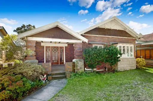 17 Harwood Avenue, Chatswood Sold by Shead Property