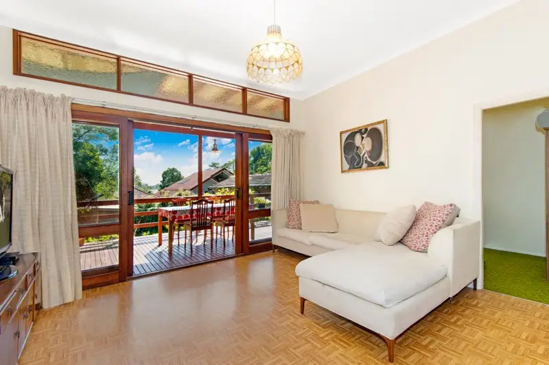 17 Harwood Avenue, Chatswood Sold by Shead Property - image 1