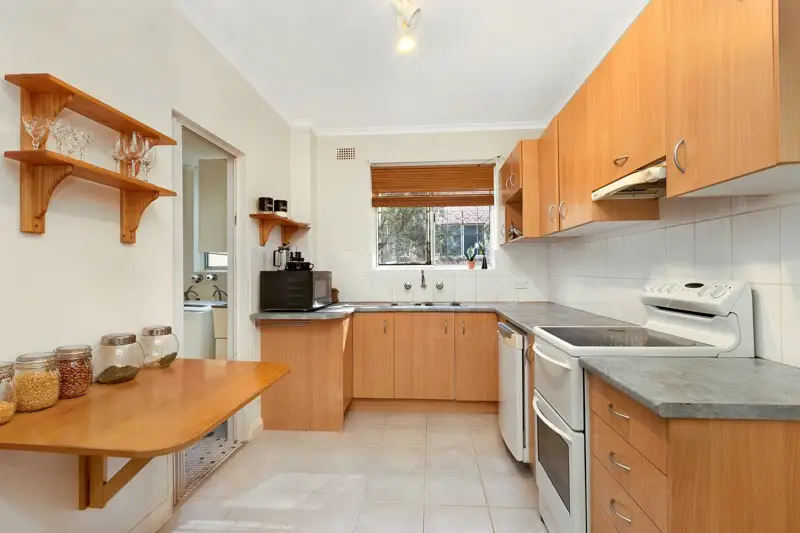 4/2 Bowen Street, Chatswood Sold by Shead Property - image 1