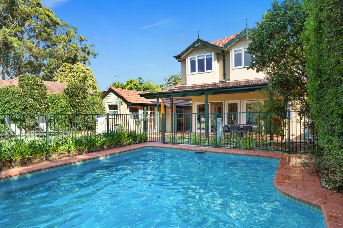 83 Beaconsfield Road, Chatswood Sold by Shead Property - image 1