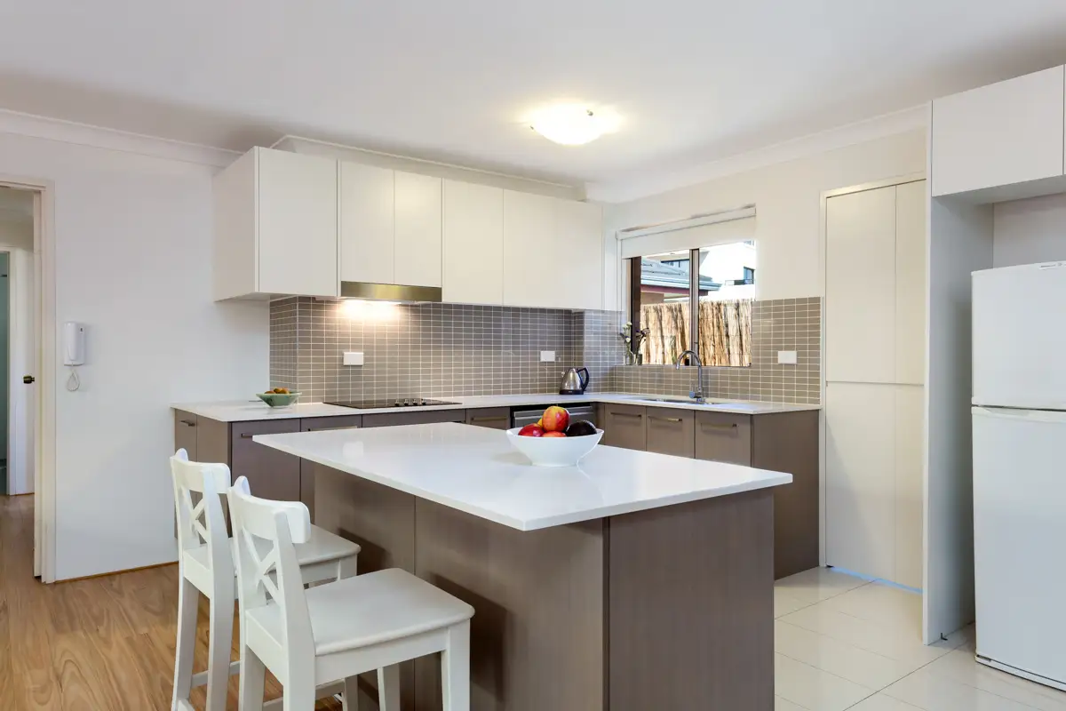 6/10 Gordon Avenue, Chatswood Sold by Shead Property - image 1