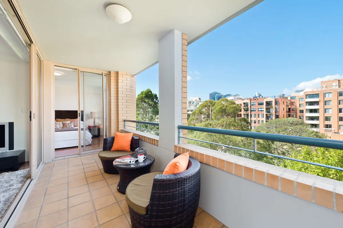 608/261 Harris Street, Pyrmont Sold by Shead Property - image 1