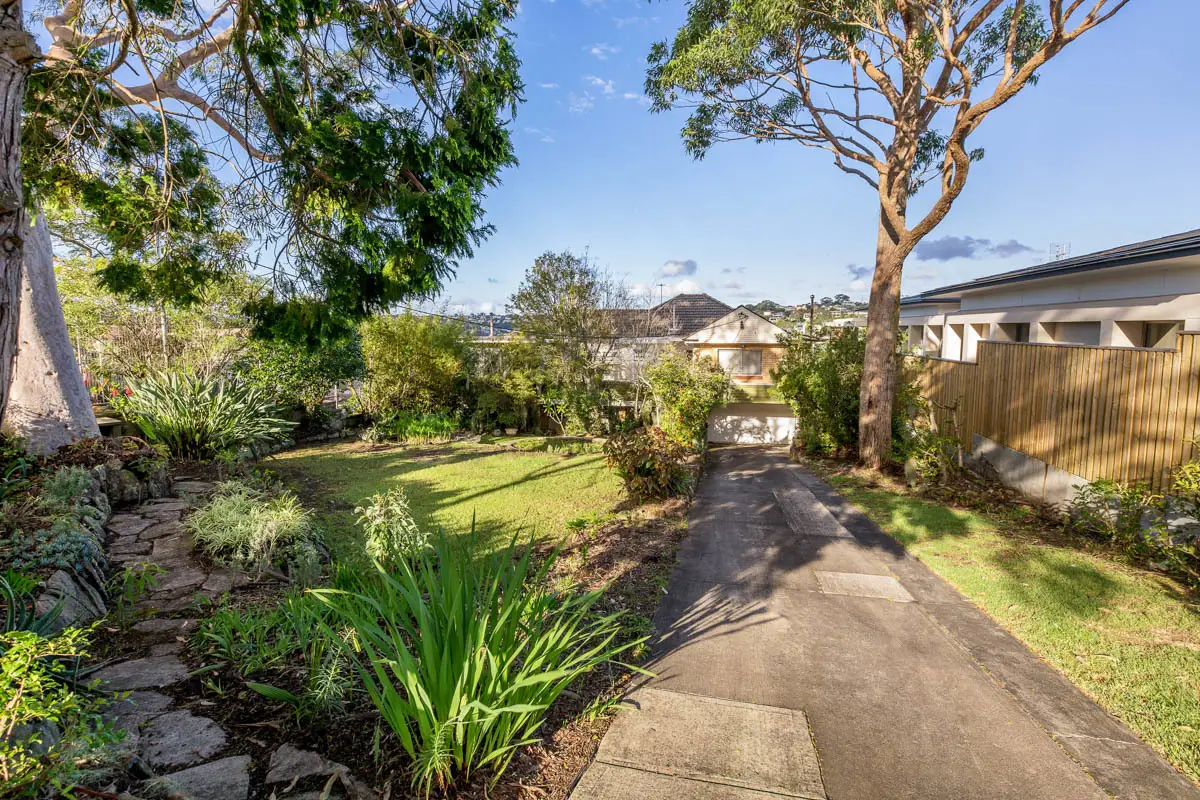67 Coolawin Road, Northbridge Sold by Shead Property - image 1
