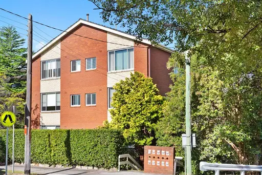 1/31 Shirley Road, Wollstonecraft Sold by Shead Property