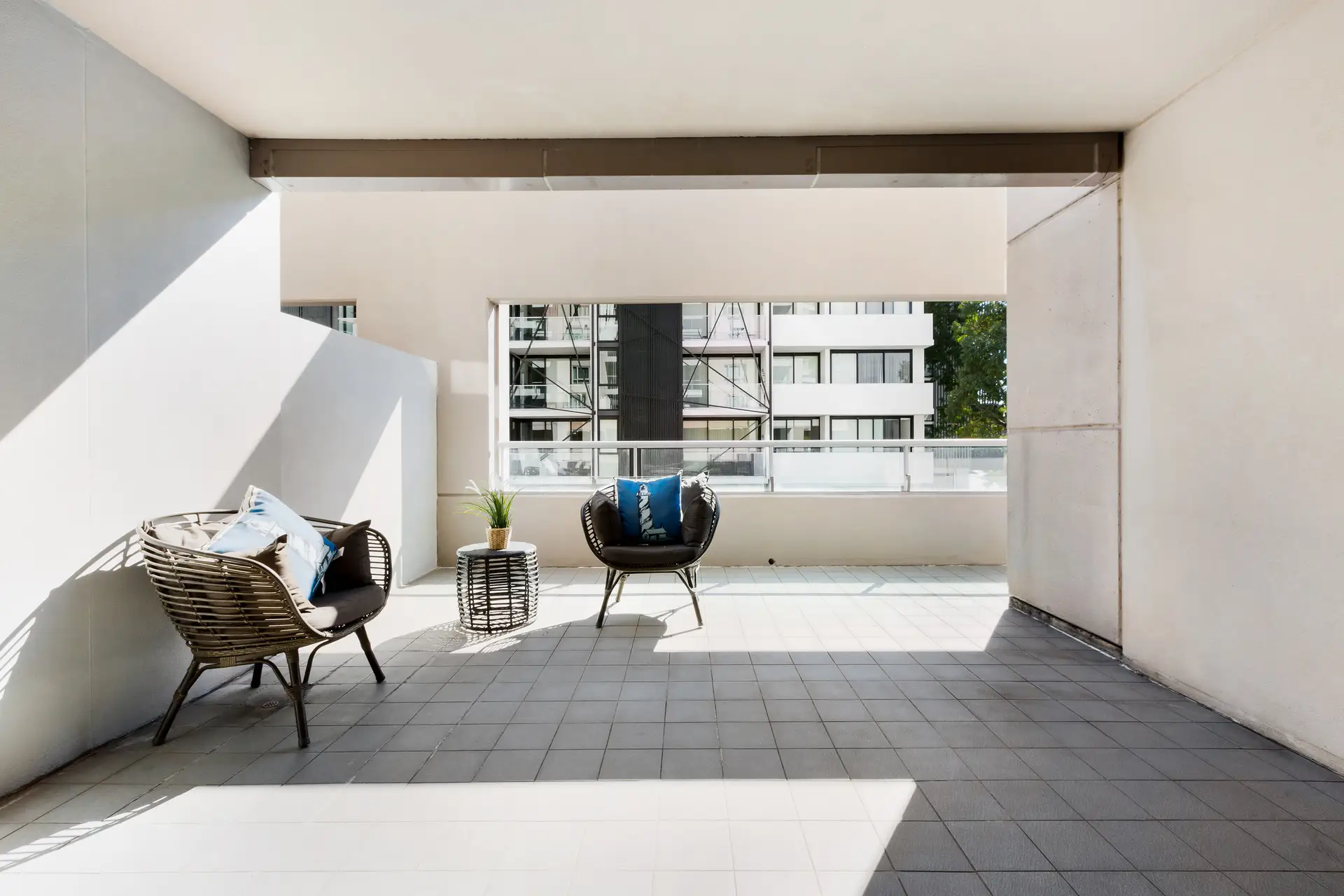 223/2B Help Street, Chatswood Sold by Shead Property - image 1