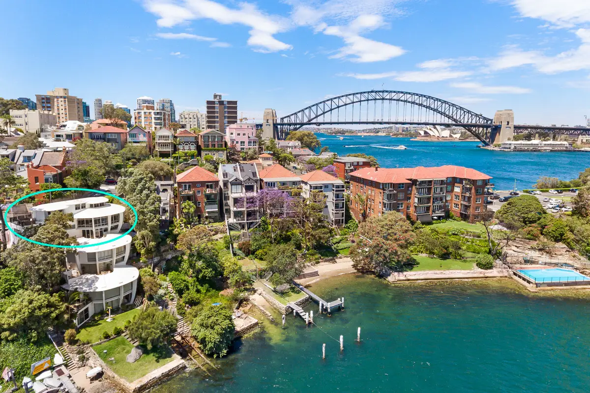 4/2 West Crescent Street, McMahons Point Sold by Shead Property - image 1