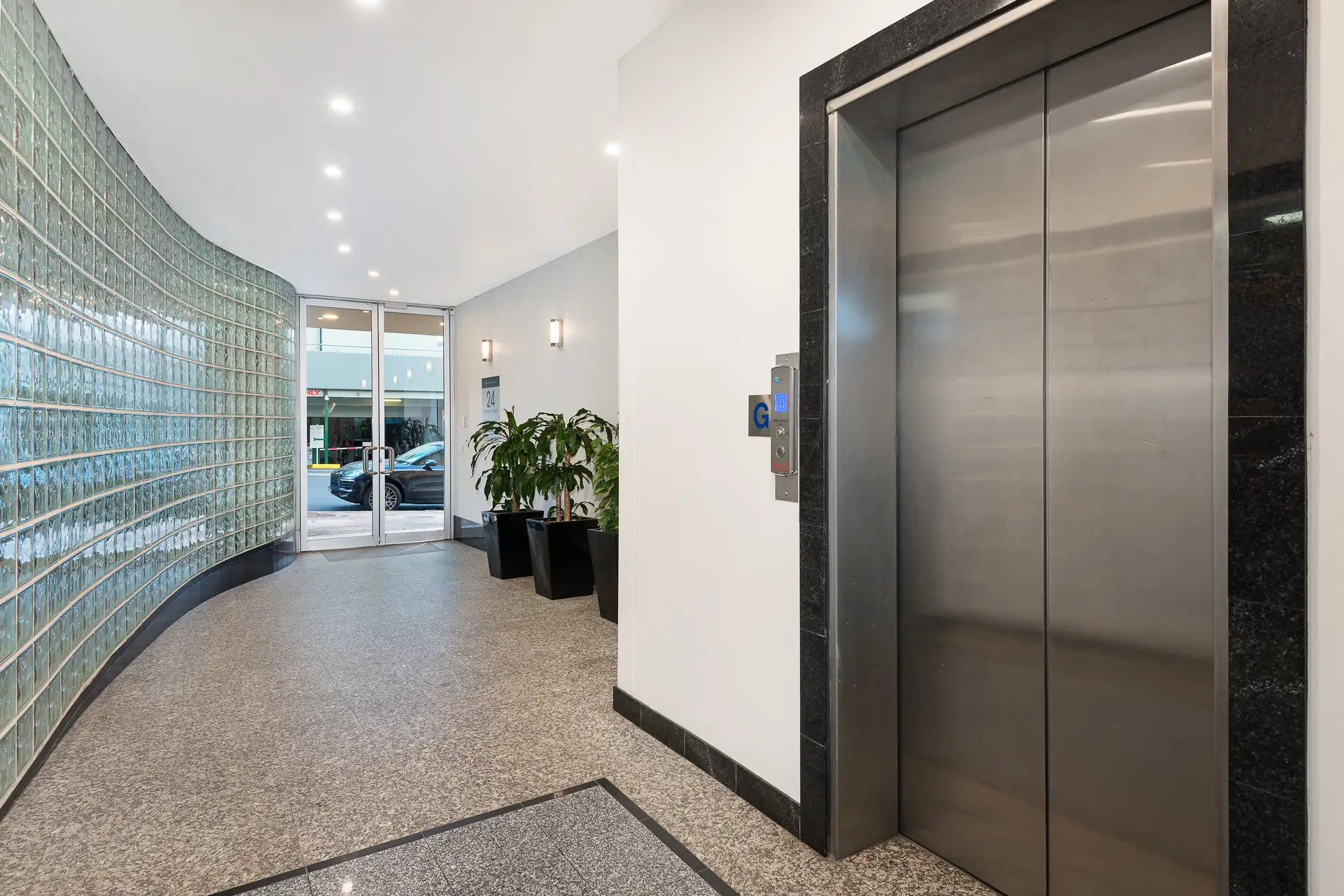 24 Thomas Street, Chatswood Sold by Shead Property - image 1