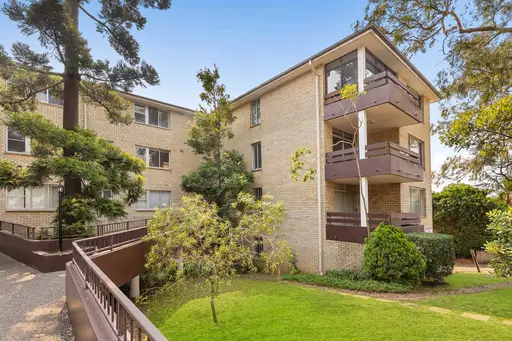 13/892 Pacific Highway, Chatswood Sold by Shead Property