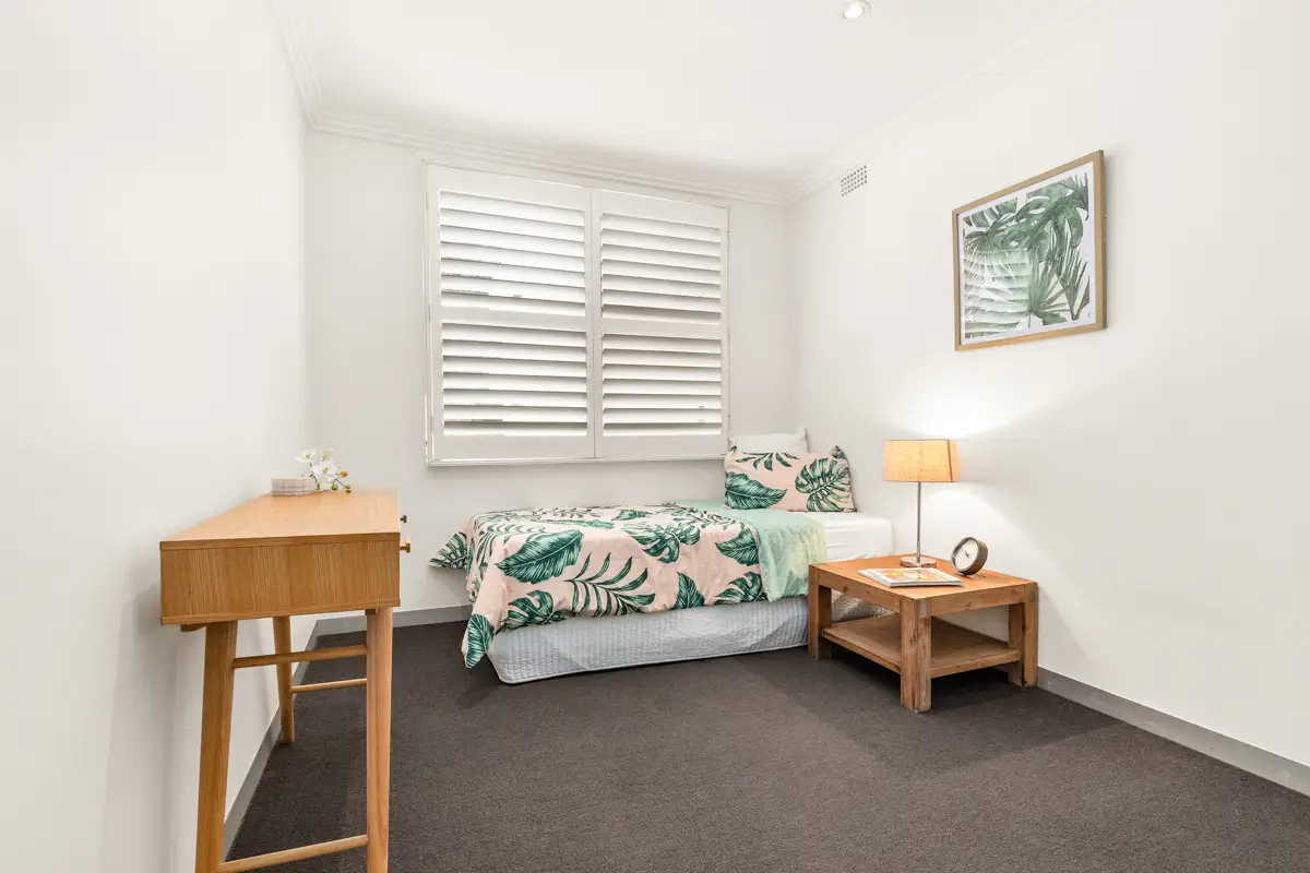 4/10 Ross Street, Gladesville Sold by Shead Property - image 1