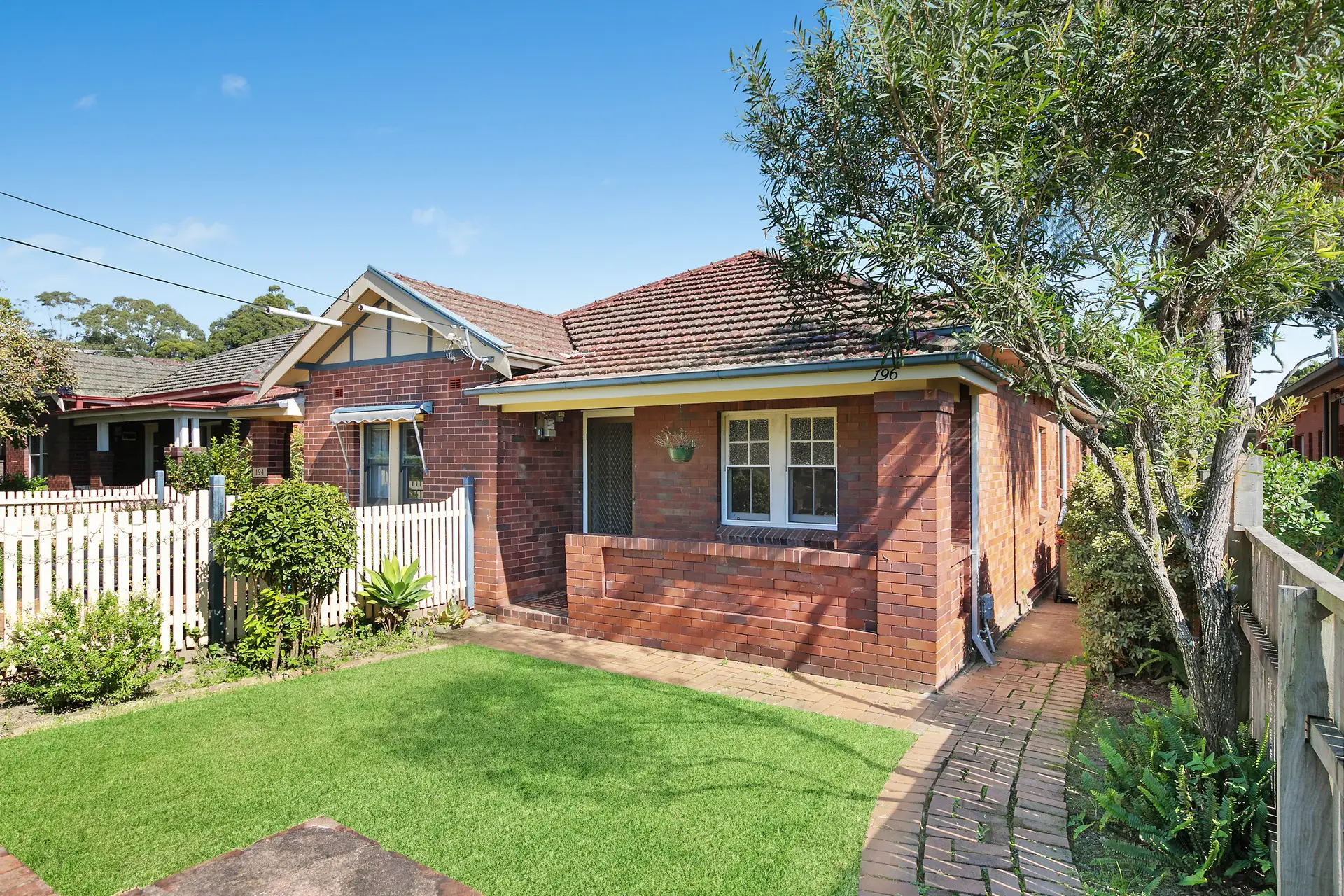 196 Sydney Street, Willoughby Sold by Shead Property - image 1