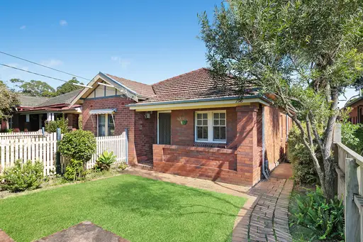 196 Sydney Street, Willoughby Sold by Shead Property