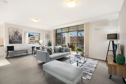 7/290 Penshurst Street, Willoughby Sold by Shead Property