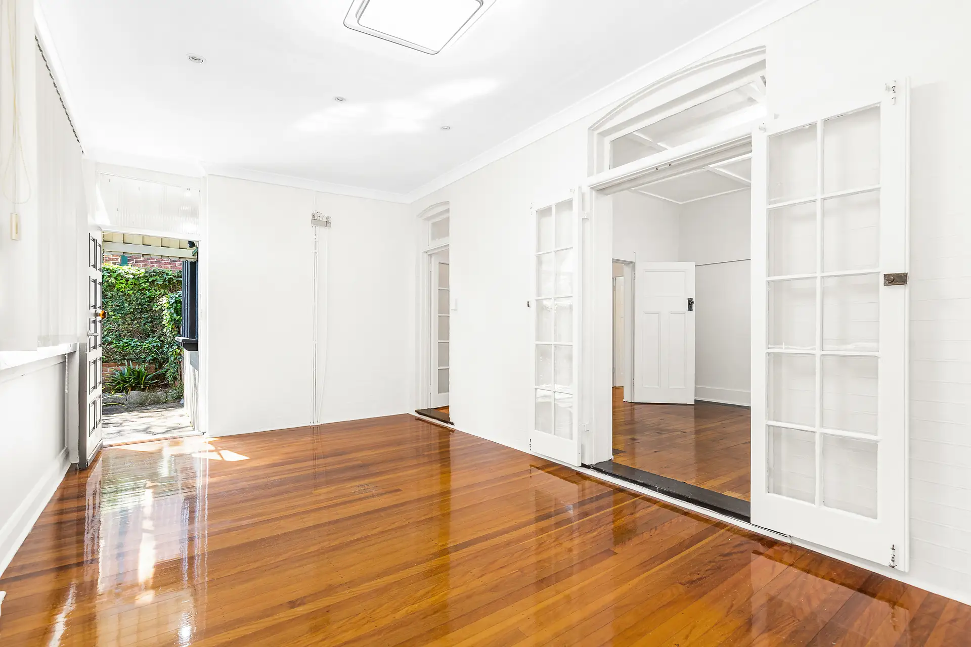 Chatswood Leased by Shead Property - image 1