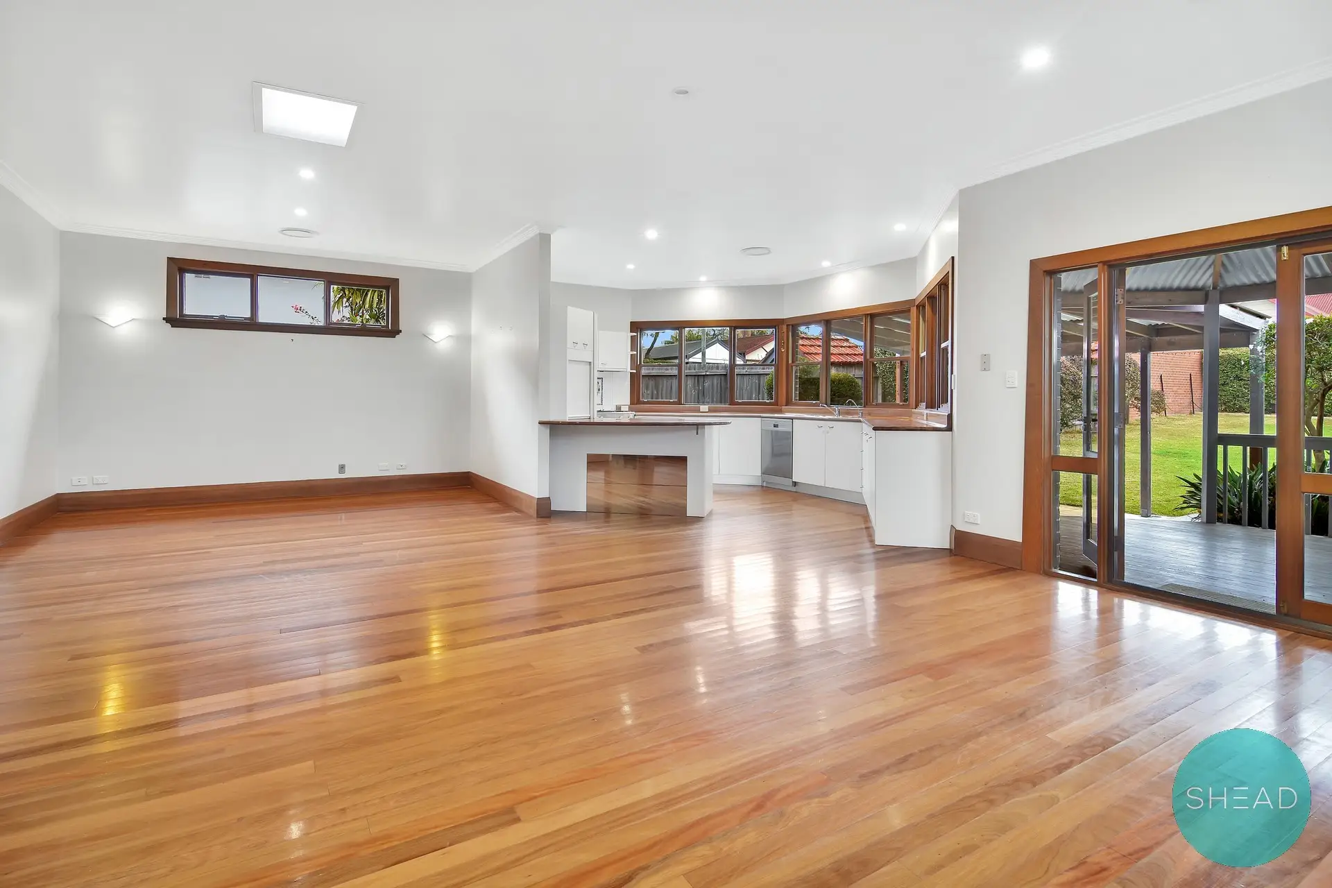 Willoughby Leased by Shead Property - image 1