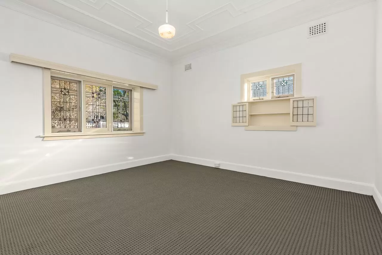 Chatswood Leased by Shead Property - image 1