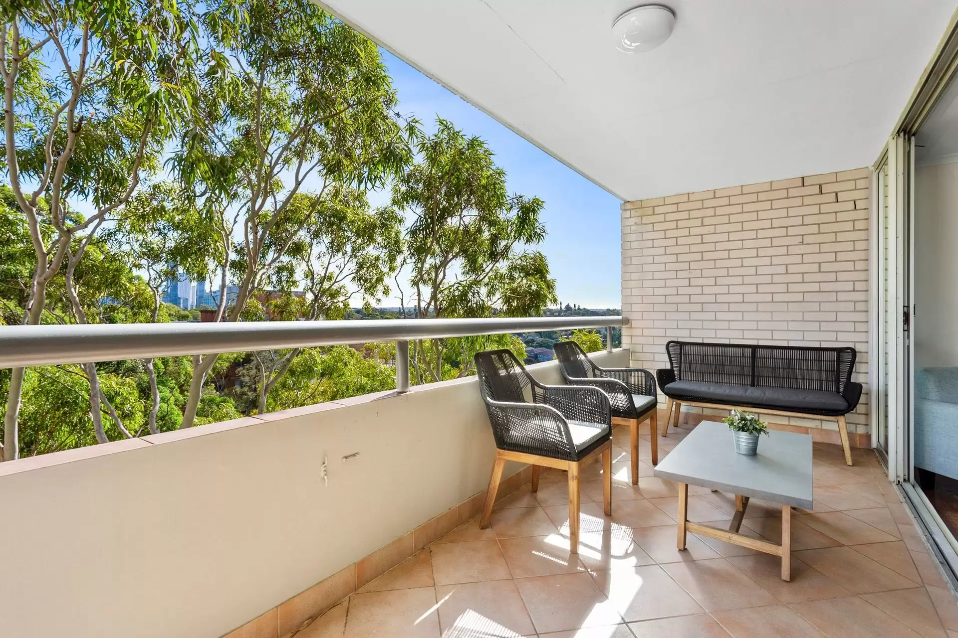 803/4 Broughton Road, Artarmon Sold by Shead Property - image 1