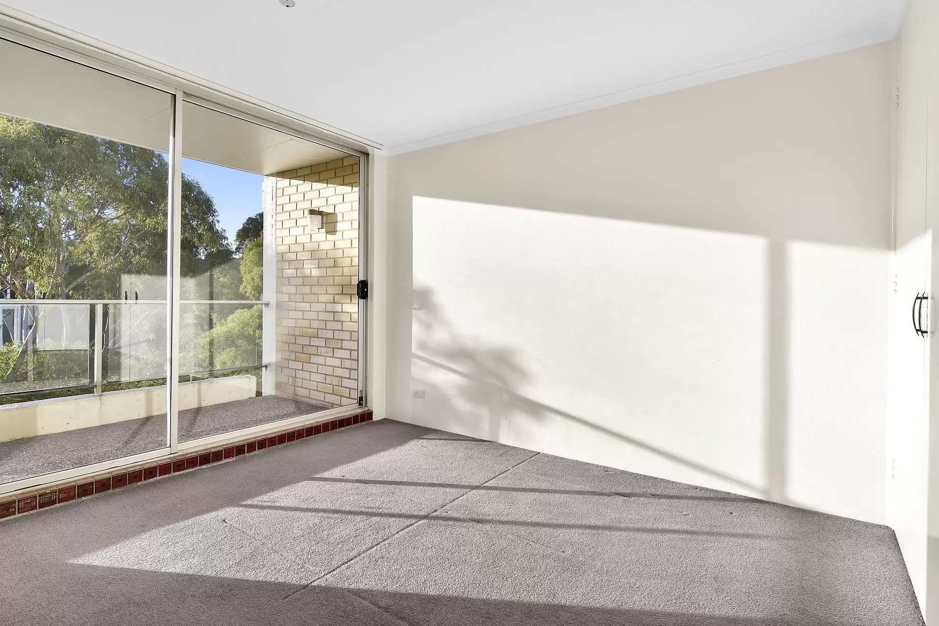 Artarmon Leased by Shead Property - image 1