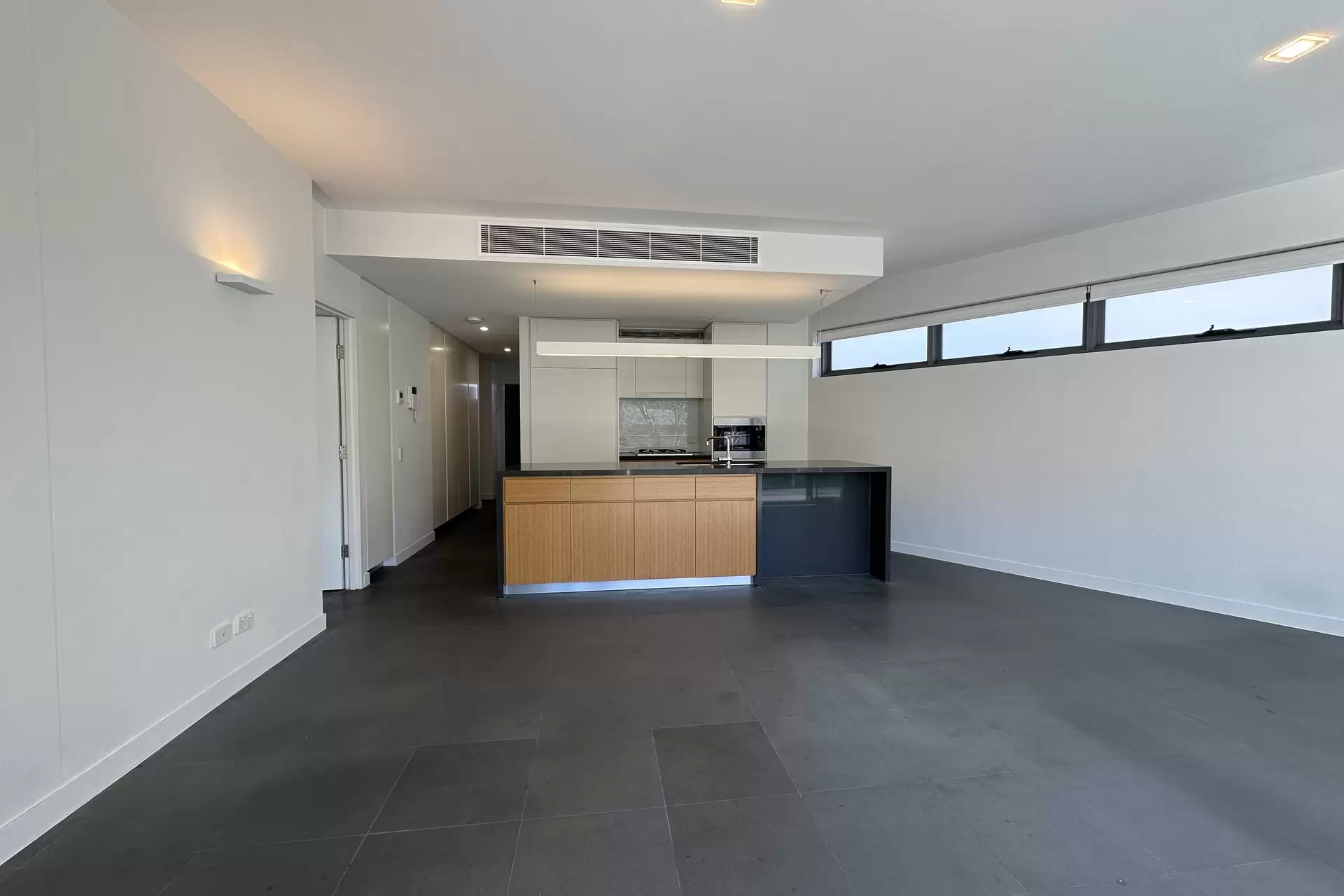 Woolloomooloo Leased by Shead Property - image 1