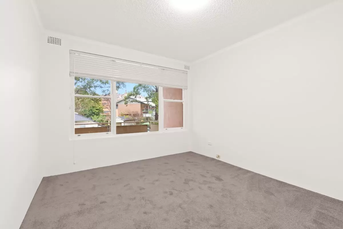 Hunters Hill Leased by Shead Property - image 1