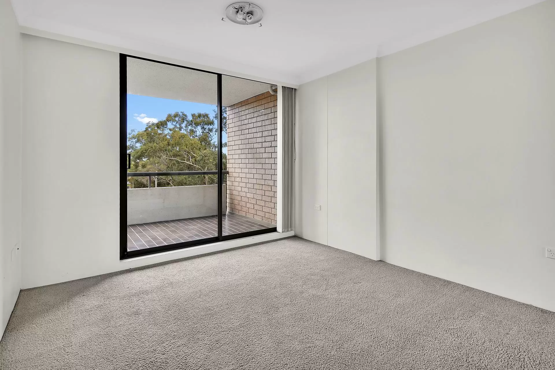 Artarmon Leased by Shead Property - image 1