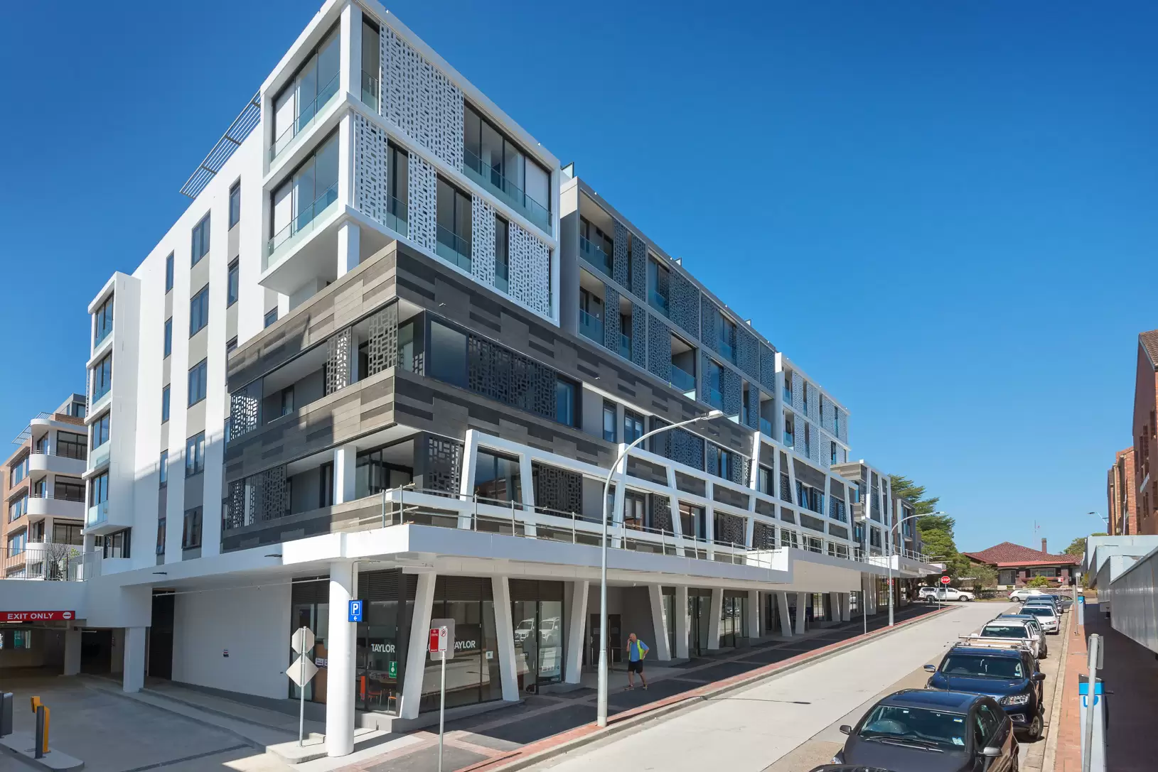 Chatswood Leased by Shead Property - image 1