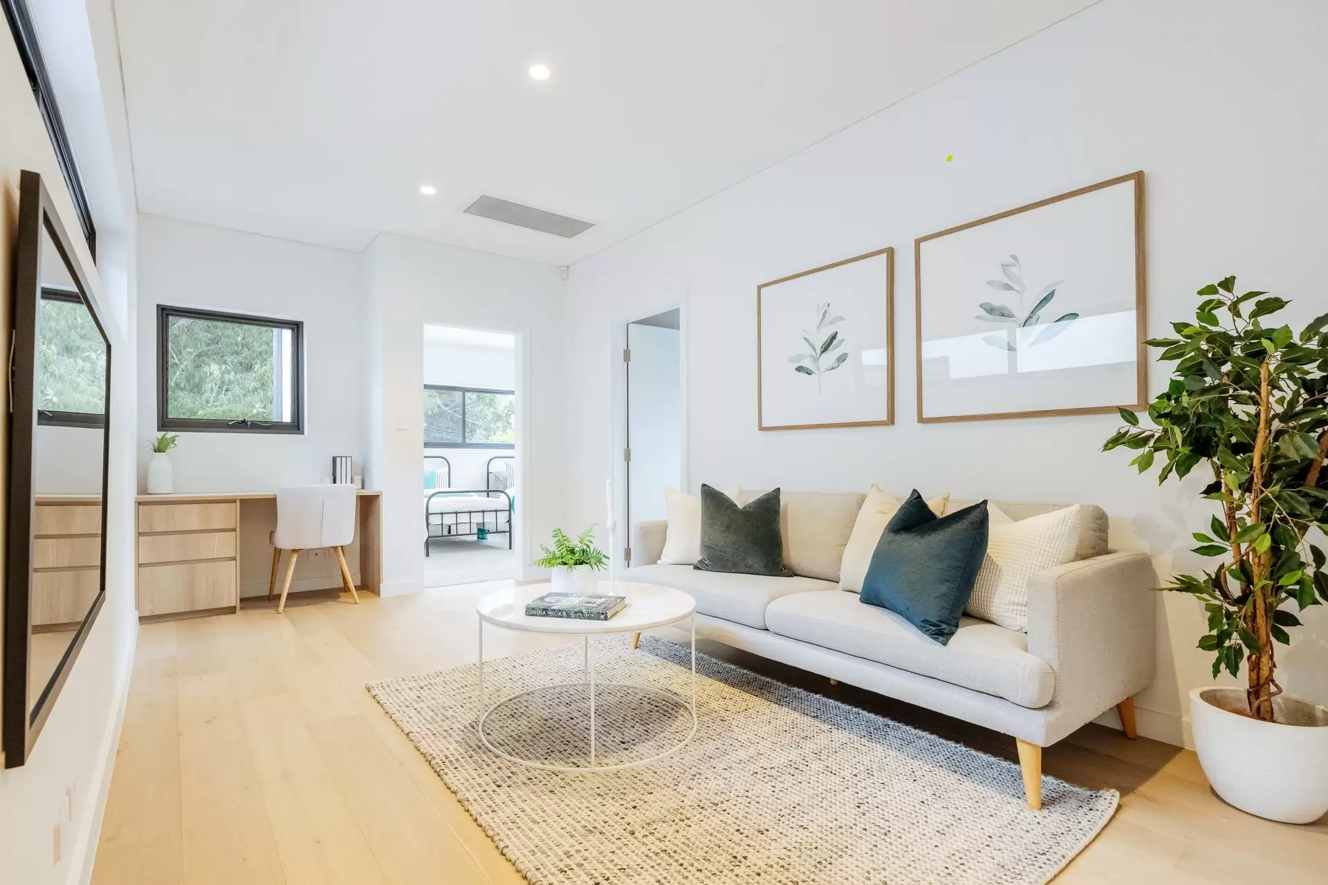 8b Dulwich Road, Chatswood Sold by Shead Property - image 1