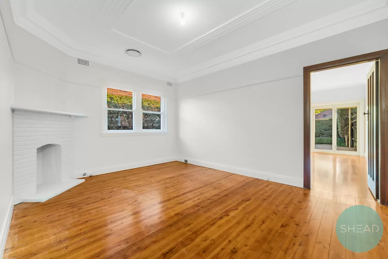 Willoughby Leased by Shead Property - image 1