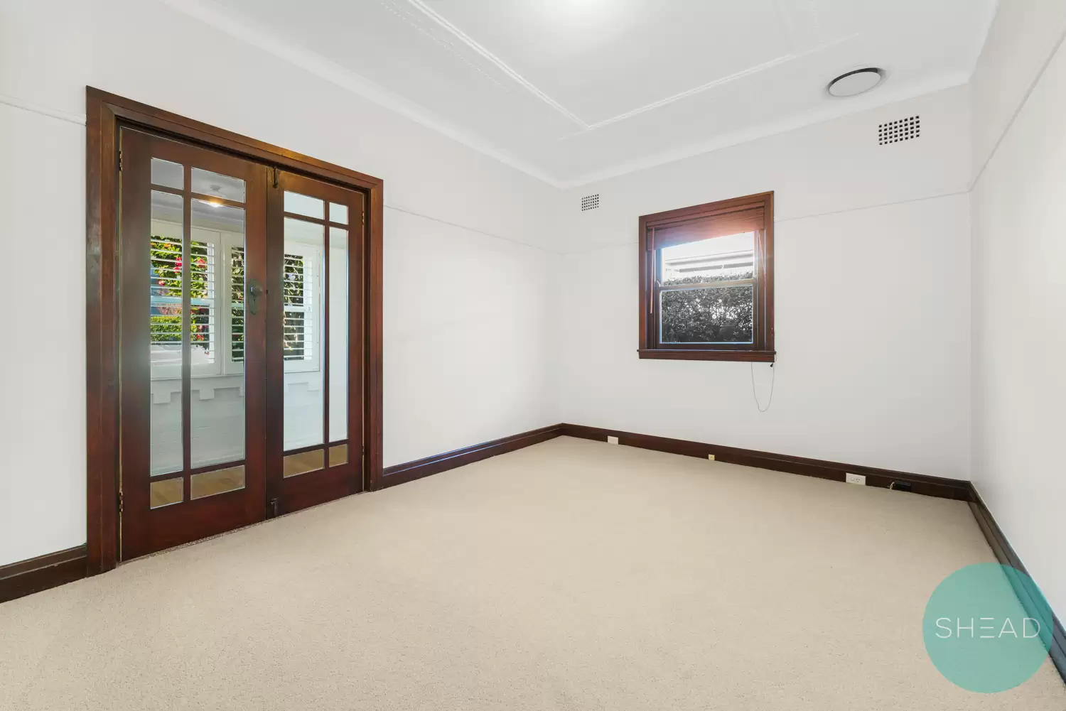 Willoughby Leased by Shead Property - image 1