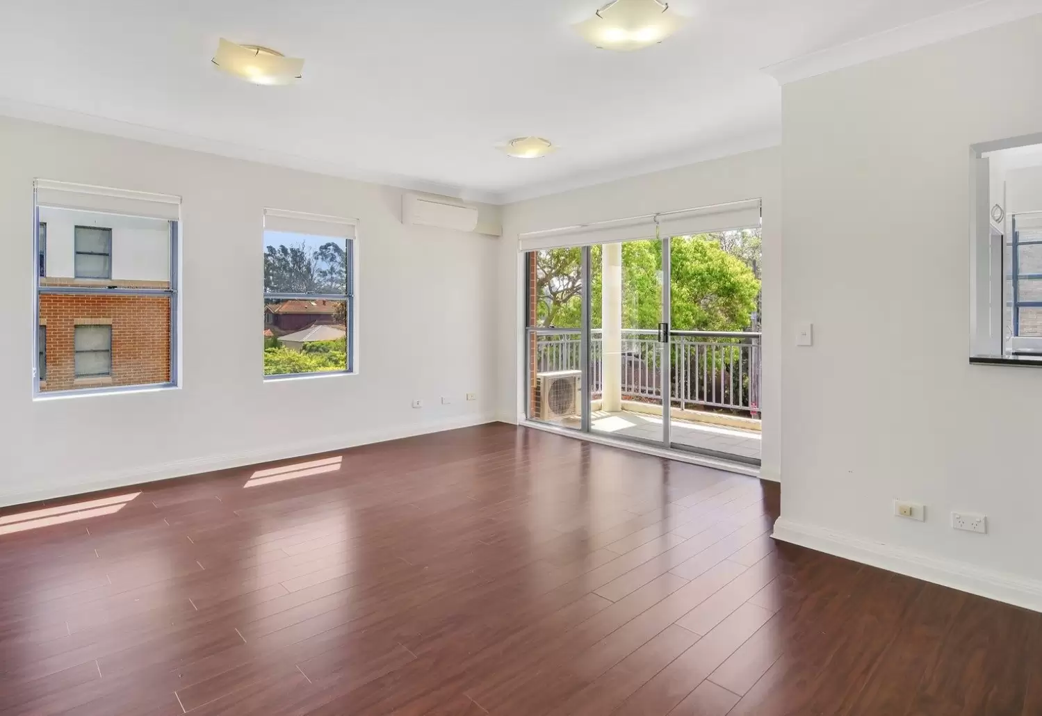 Cremorne Leased by Shead Property - image 1