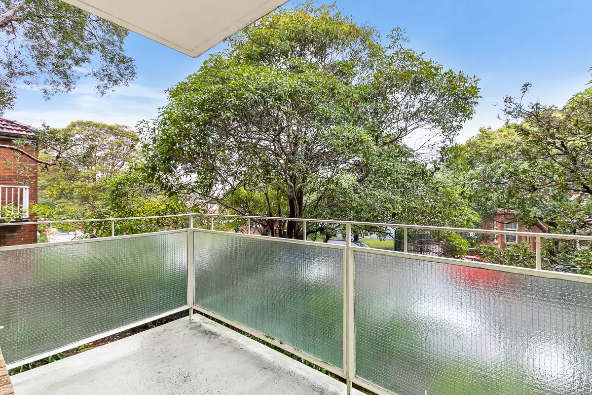 Crows Nest Leased by Shead Property - image 1