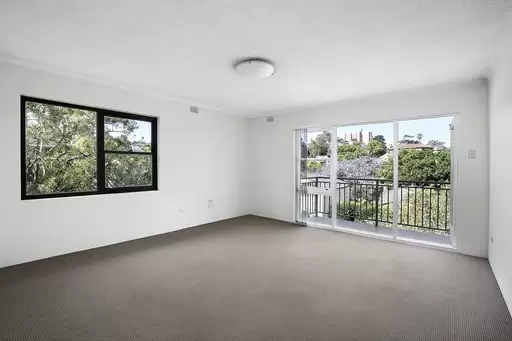 Neutral Bay Leased by Shead Property