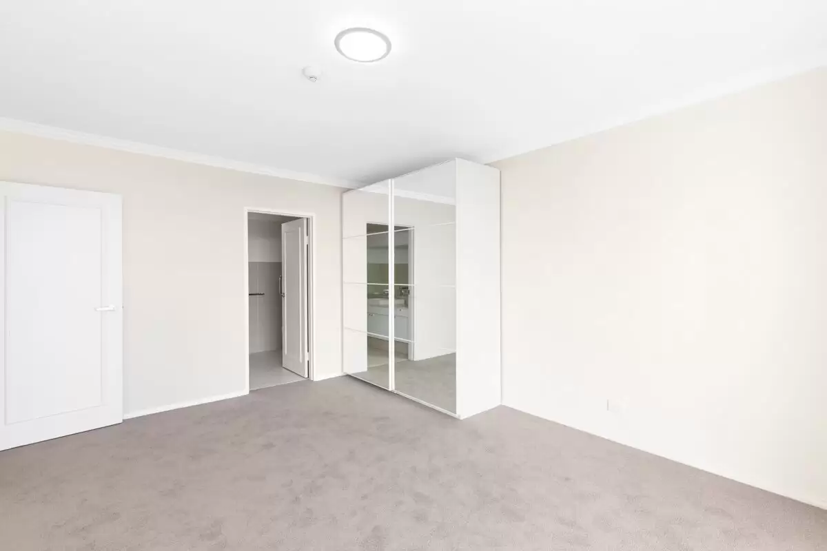 Manly Leased by Shead Property - image 1