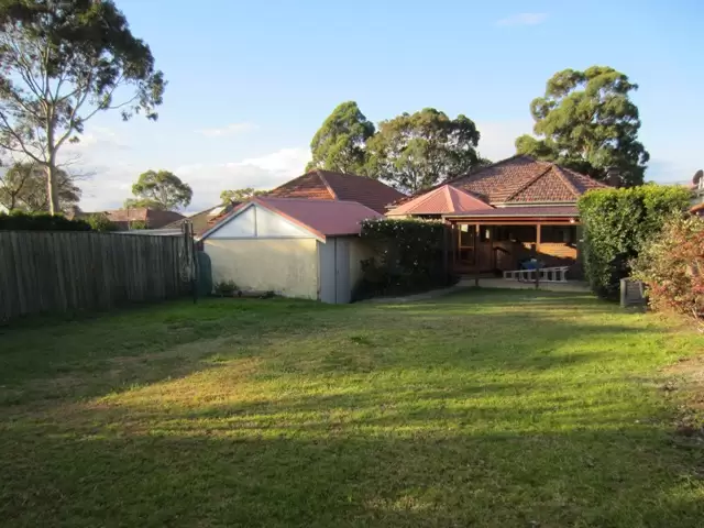 Willoughby Leased by Shead Property - image 1