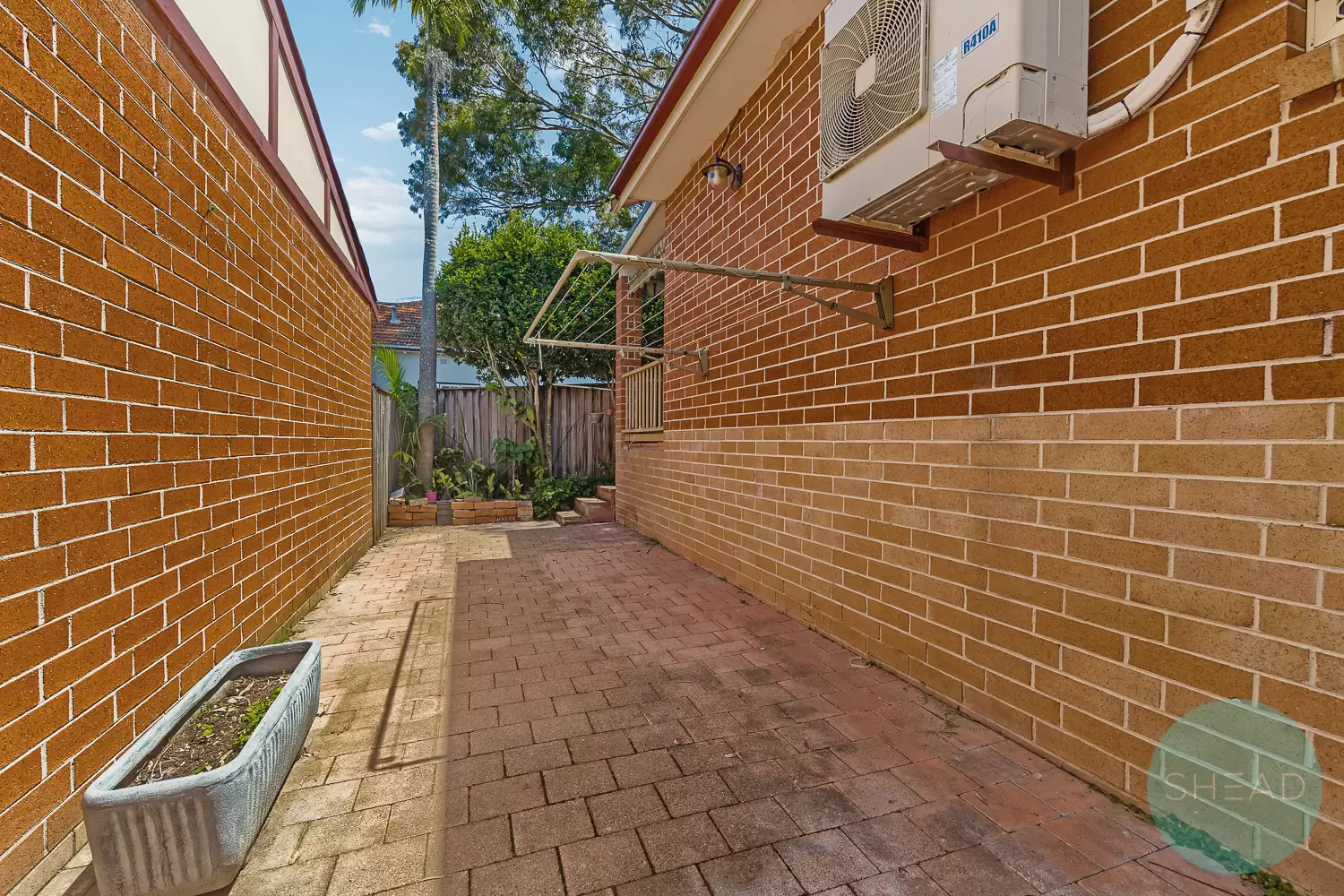 Denistone Leased by Shead Property - image 1