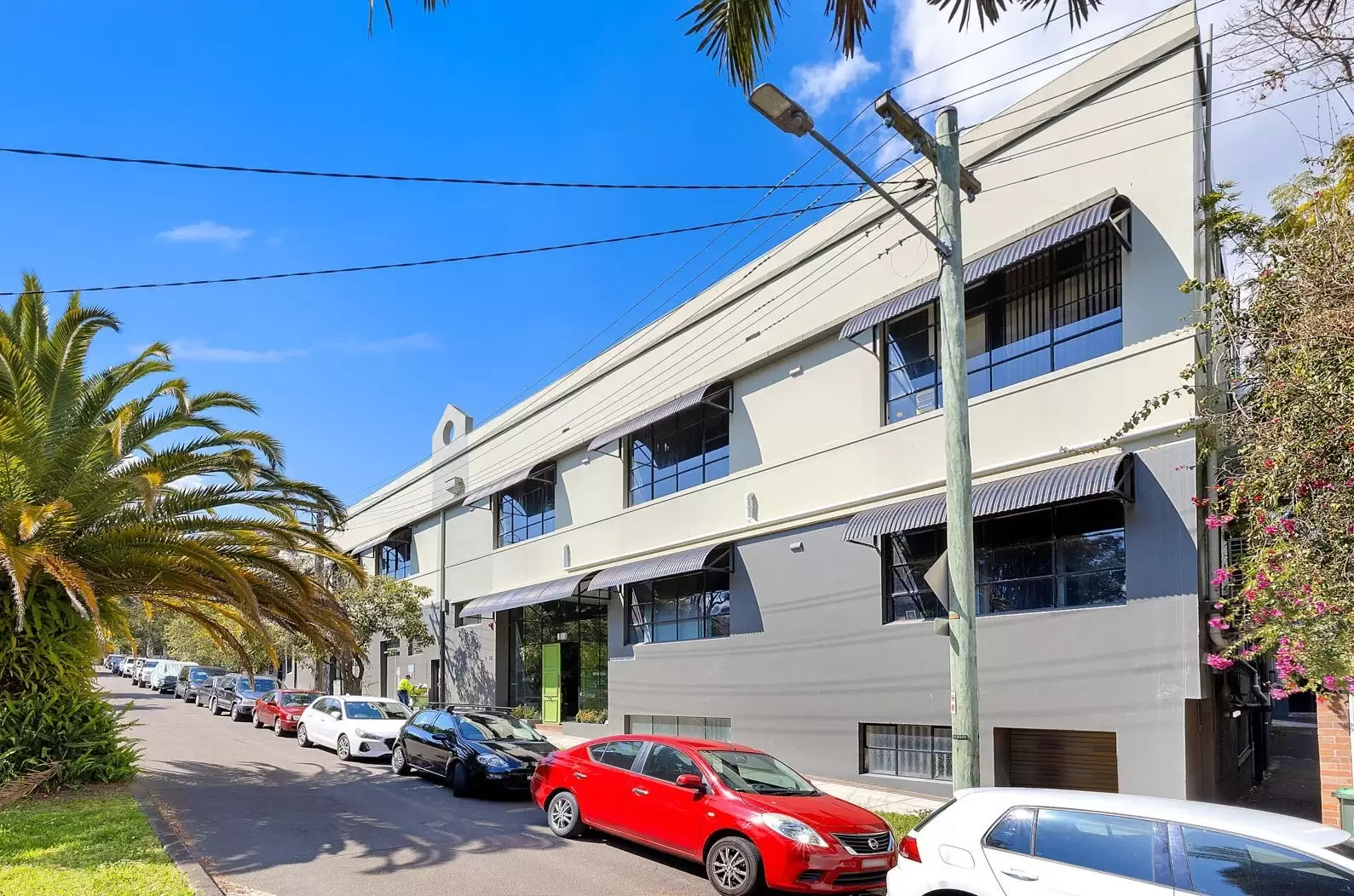 Balmain Leased by Shead Property - image 1