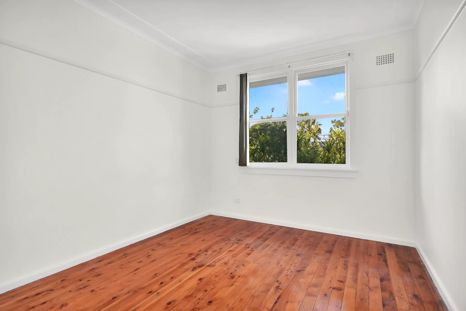 Frenchs Forest Leased by Shead Property - image 1