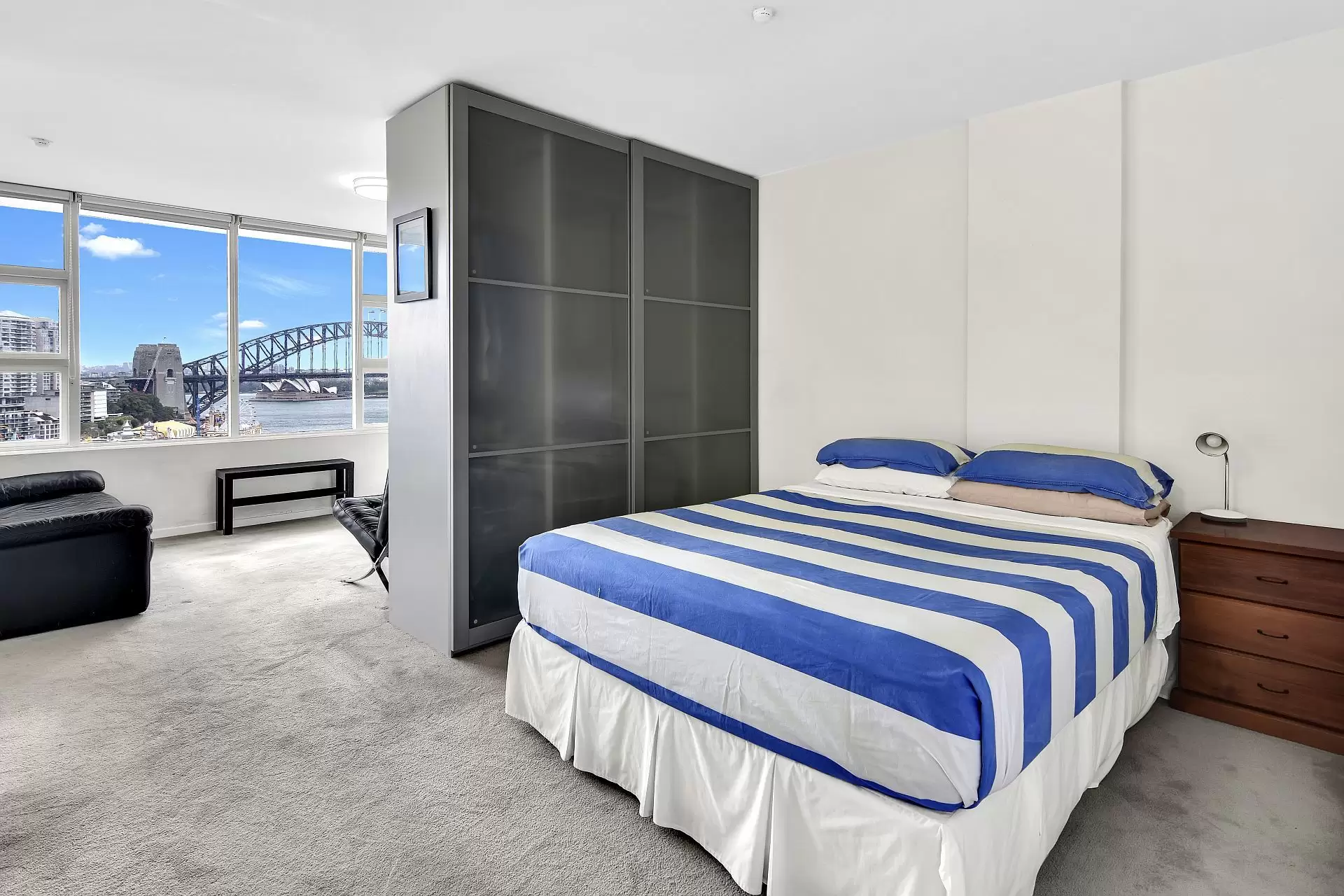 Lavender Bay Leased by Shead Property - image 1