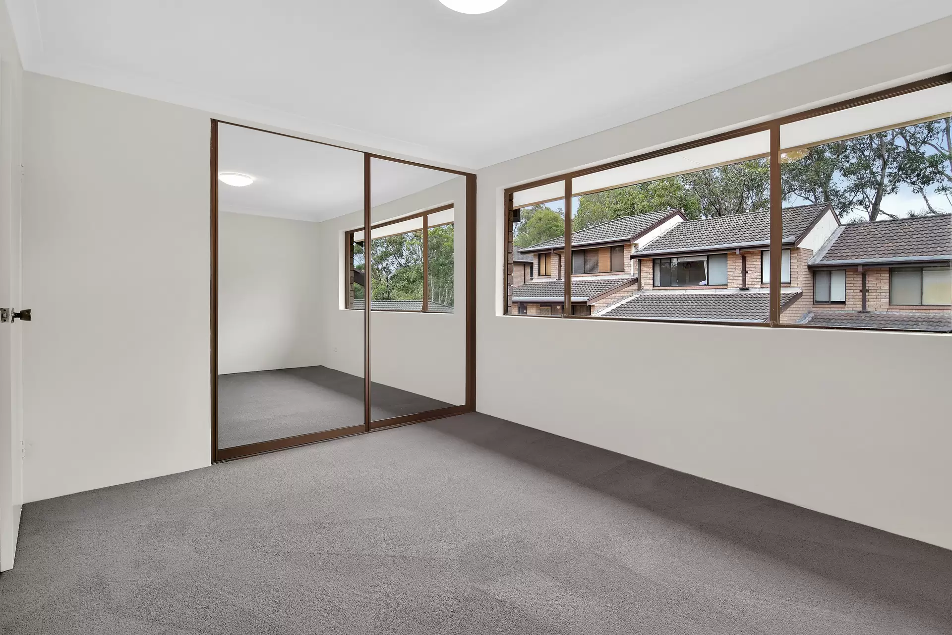 Marsfield Leased by Shead Property - image 1