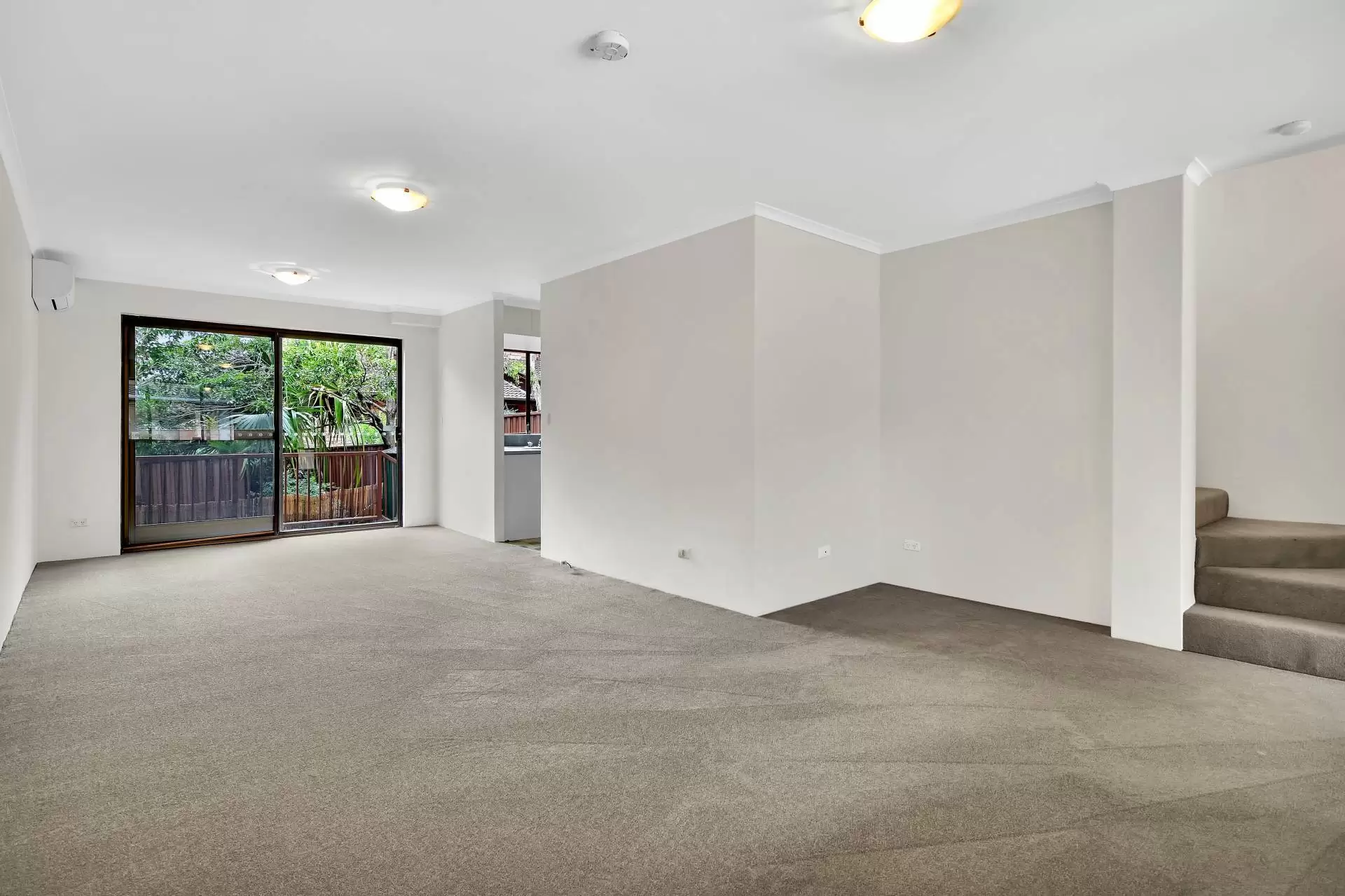 Marsfield Leased by Shead Property - image 1