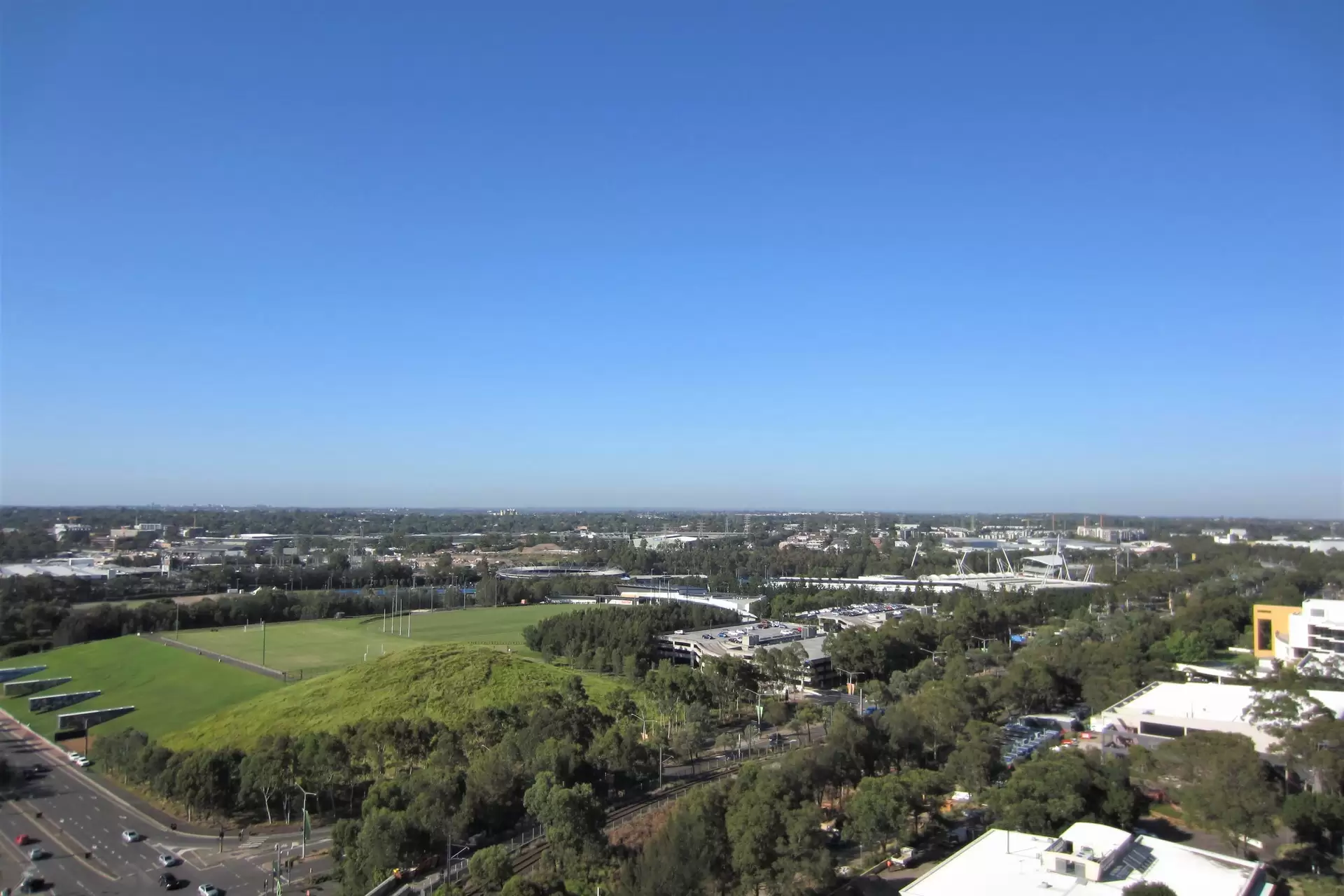 Sydney Olympic Park Leased by Shead Property - image 1